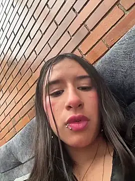 LilyRossi_ live XXX chat