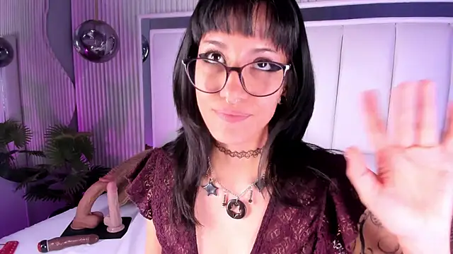 Chat +18 de ViolettaColinss ao vivo
