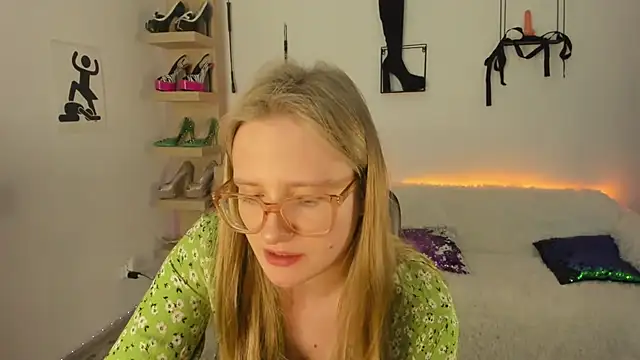 NancyHottie Adlı Modelin Canlı XXX Sohbeti