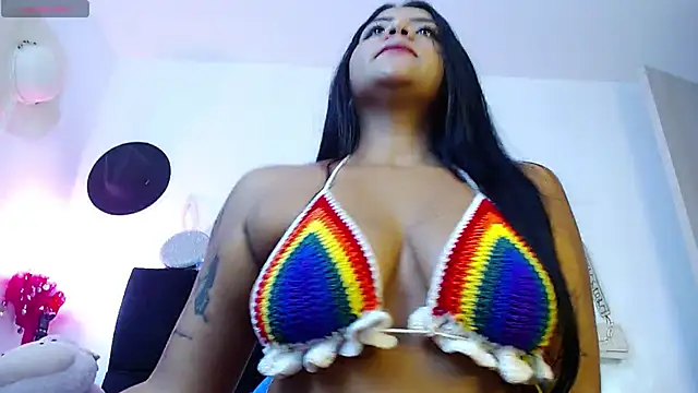Camila_Torresss' Live XXX Chat