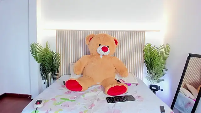 Milu_blossom's Live XXX Chat