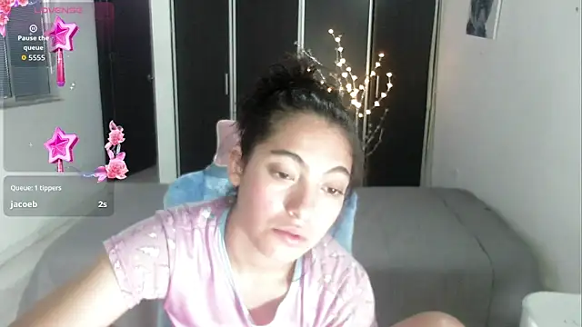 Dolce_more's Live XXX Chat