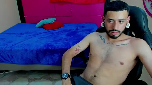 BrunoCarzon Live XXX Chat