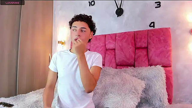 دردشة adhara_smith_ الجنسية المباشرة