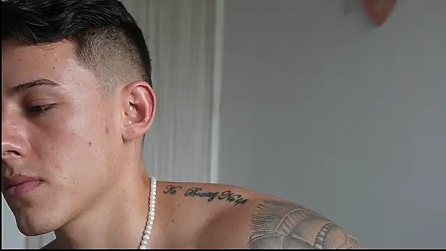 Živý XXX chat Muscle_King_Cum