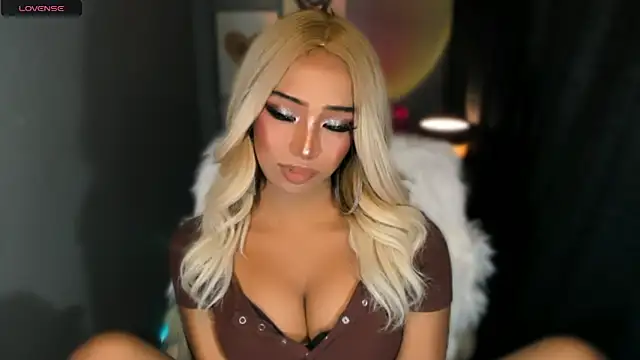 Chat XXX Live Attractive_Goddess_Isla
