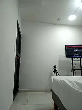 Chat XXX Live -Serena_
