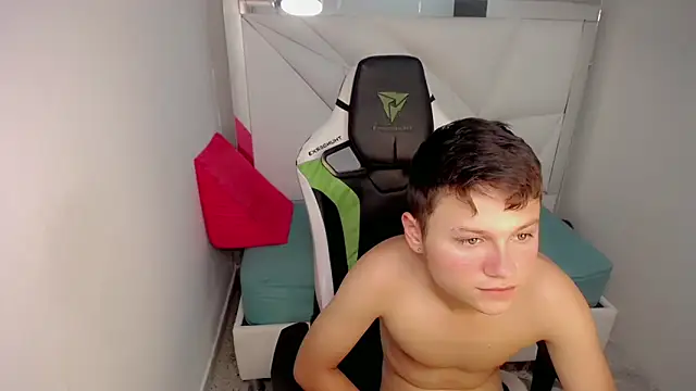 NYC_Bby 라이브 XXX 채팅