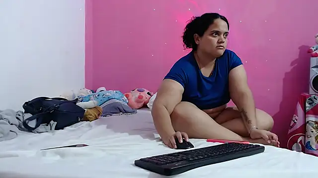 brunnette_hotn Live XXX chat