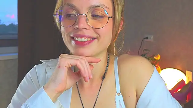 sinteas' Live XXX Chat