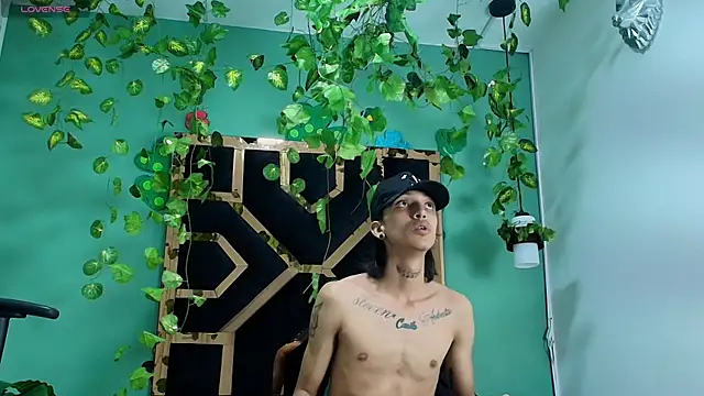 langelo_eln Live XXX chat
