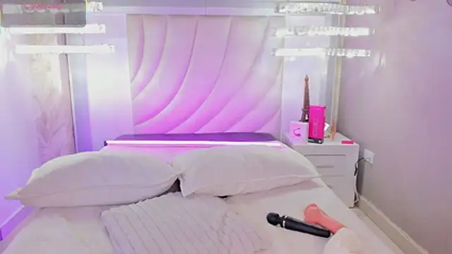Mariluu_'s Live XXX Chat