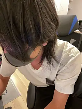 Natsu_x_ Live XXX-Chat