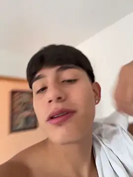 Lander_Cruz élő XXX-chatje