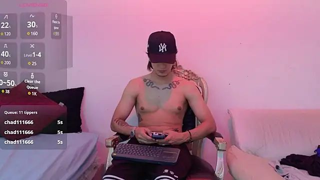 sweetauracouple 现场XXX聊天
