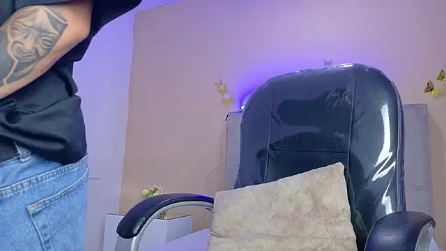 Nascary_FoxのライブXXXチャット