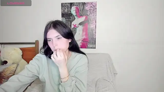 Kira_Devi Live XXX-Chat