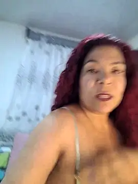 Chat +18 de Scarlet_curly8a ao vivo