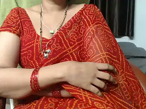 sunitha-3 élő XXX-chatje