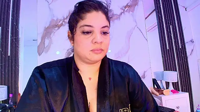 BarbaraFerrer69 Adlı Modelin Canlı XXX Sohbeti
