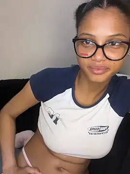 Chatroom XXX en direct de PEACHWAV3