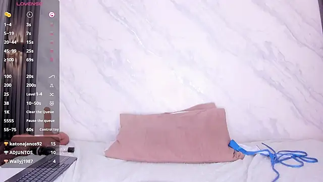 Monika-Ruizn Live XXX chat