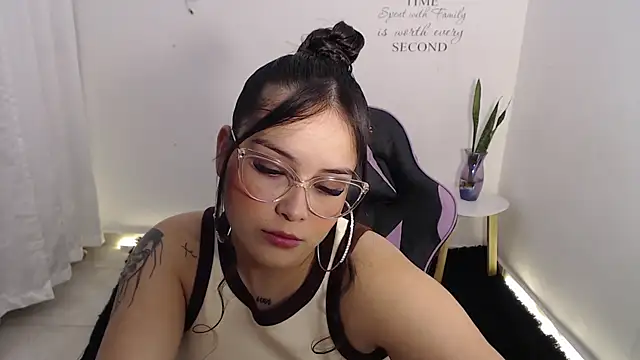 amberbakee Live XXX-Chat