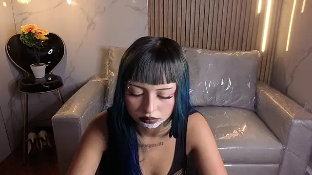 Chat +18 de _ceeleste_cute_ ao vivo