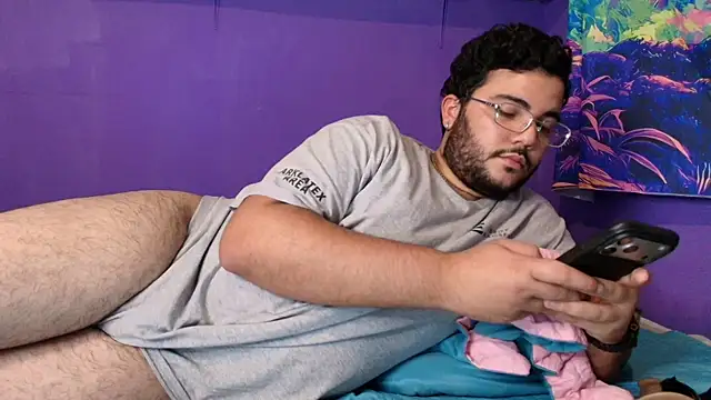 Bruno_3xg_ Show in webcam