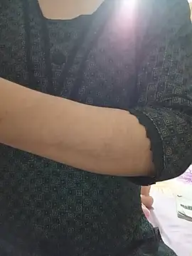 Tanha18's Live XXX Chat
