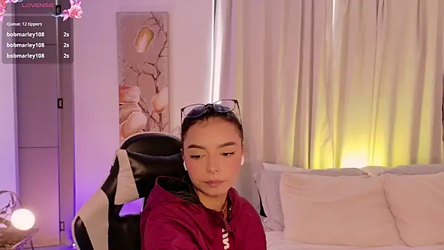 แชท XXX สดของ AnabelWolf