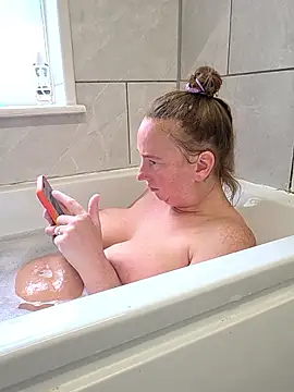 JustYourNormalCouplen Live XXX chat