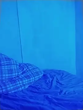 XXX chat uživo modela hotdereck001