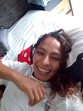 Zoedaniels Adlı Modelin Canlı XXX Sohbeti