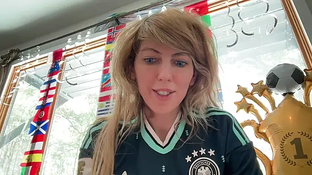 CelestialRuby – Naživo XXX chat
