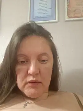 Živý XXX chat Jade_Kissy