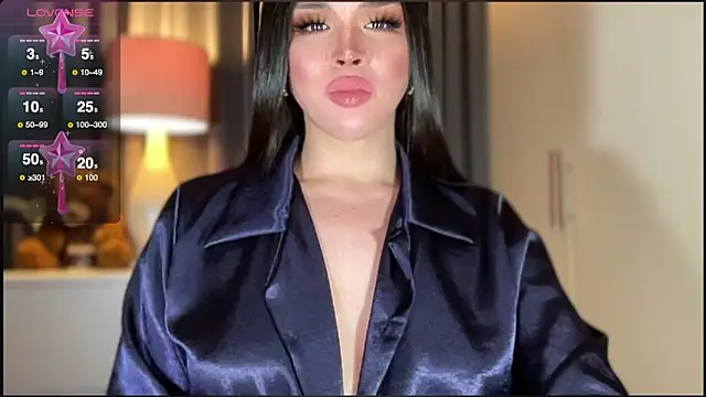 MISSANACONDA's Live XXX Chat