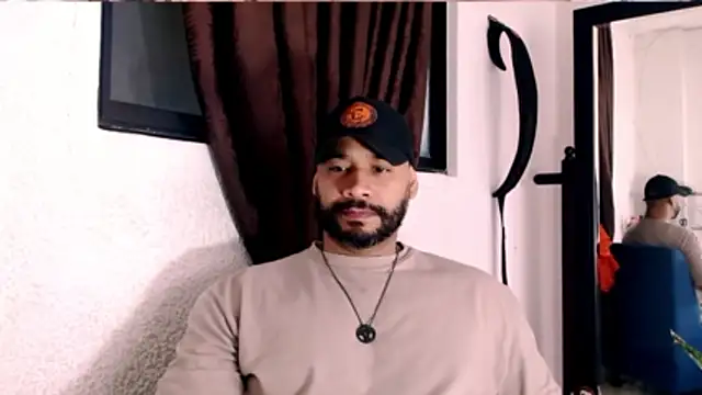 Živý XXX chat musclehetero