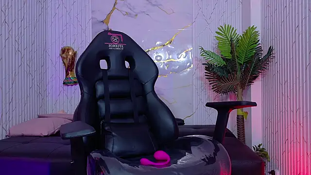 prettyy_tay's Live XXX Chat