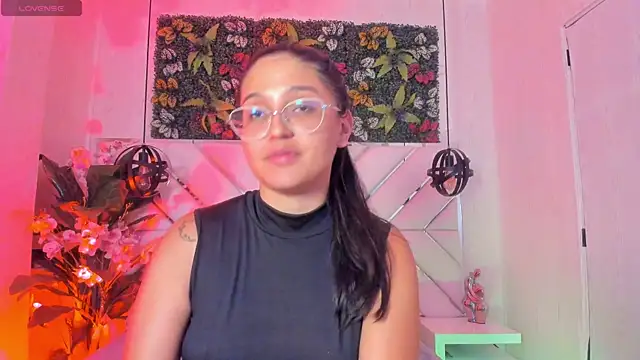 Janett_Moore's Live XXX Chat