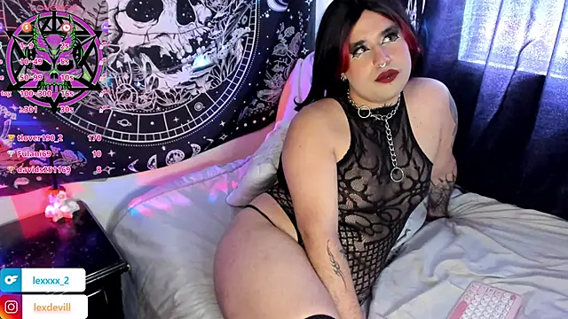 XXX chat uživo modela Lexxxxx_