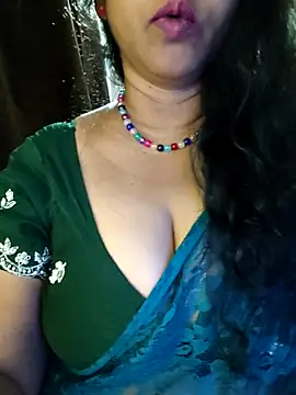 Chat XXX en directo de TELUGU_SRIJA888