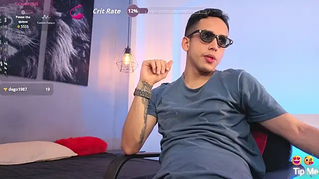 Zack_isback's Live XXX Chat