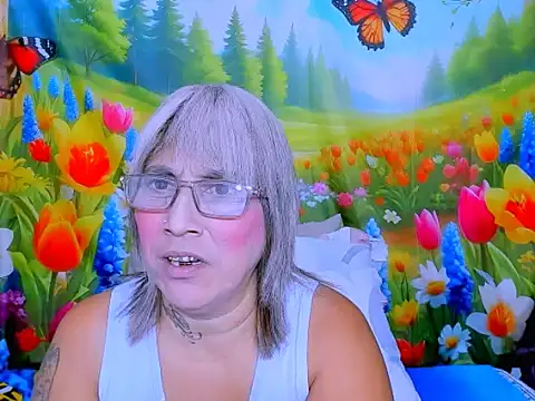indianroxy's Live XXX Chat