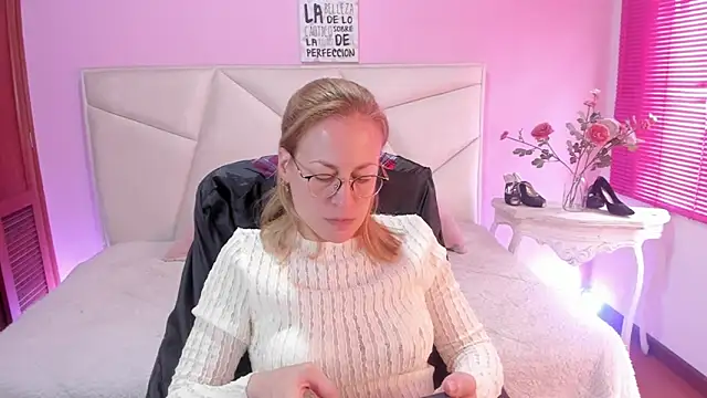 XXX chat uživo modela SammySanders