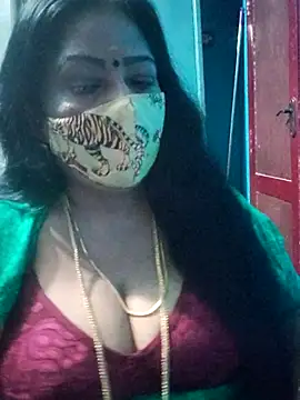 Chat +18 de maniisha ao vivo