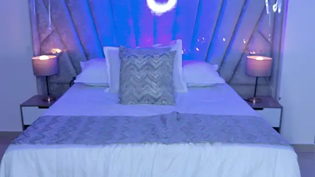دردشة Layla_Breezee الجنسية المباشرة