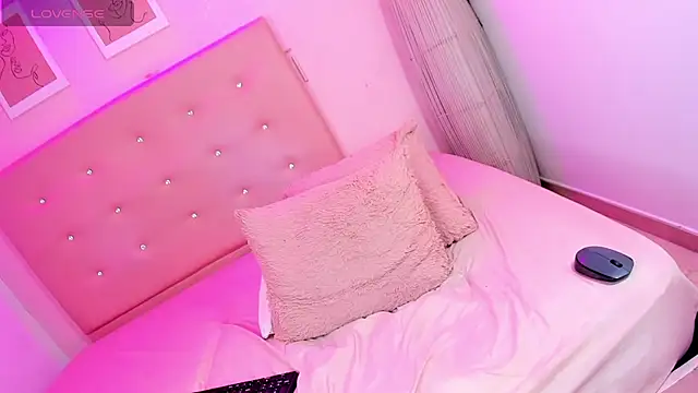 Živý XXX chat ANNIE_DOLCE_