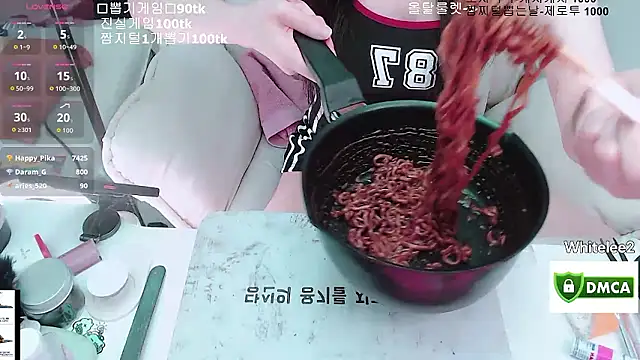 whitelee2 라이브 XXX 채팅