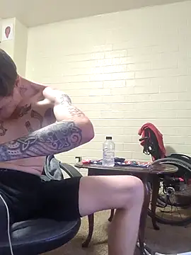 jizzyglizzy92's Webcam Show